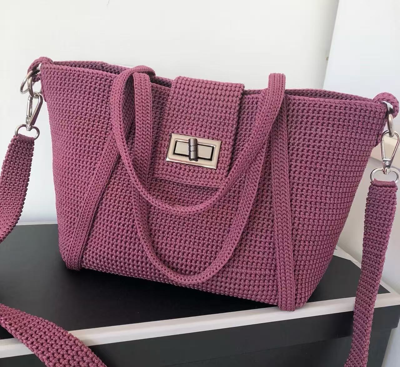 Crocheted vegetable basket bag