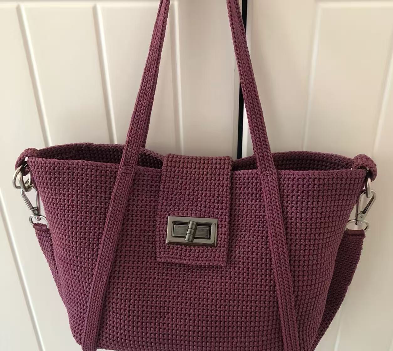 Crocheted vegetable basket bag